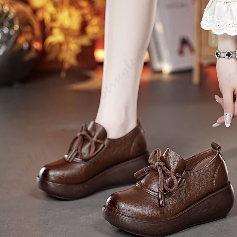 Zapatos de piel cómodos con suela gruesa