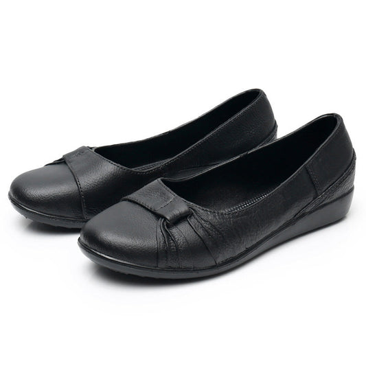 Zapatos cerrados de moda para mujer