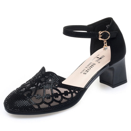 Sandalias caladas con cristales brillantes