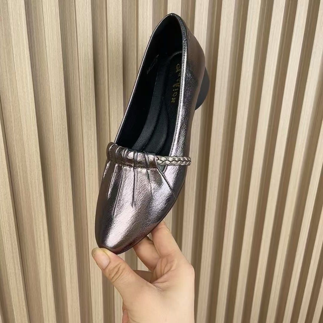 Zapatos casuales de punta afilada con suela suave