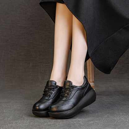Zapatos de Mujer con Suela Gruesa y Diseño Clásico