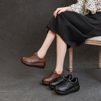 Zapatos de Mujer con Suela Gruesa y Diseño Clásico