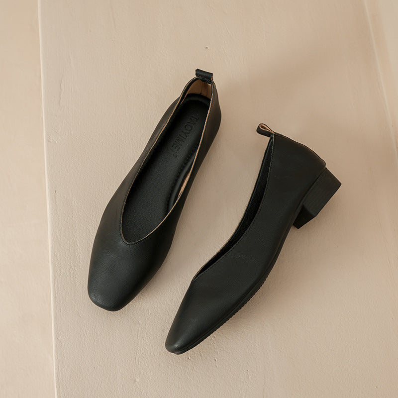 Zapatos de piel de res con tacón medio para mujer
