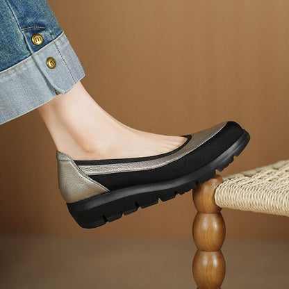 Zapatos de piel suave con punta redonda y plataforma