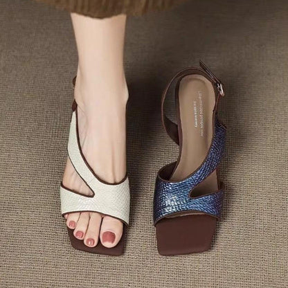 Sandalias de diseño exclusivo con punta cuadrada y estilo retro